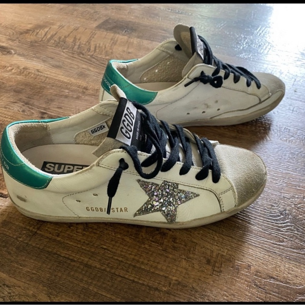 Golden Goose Superstar size 37